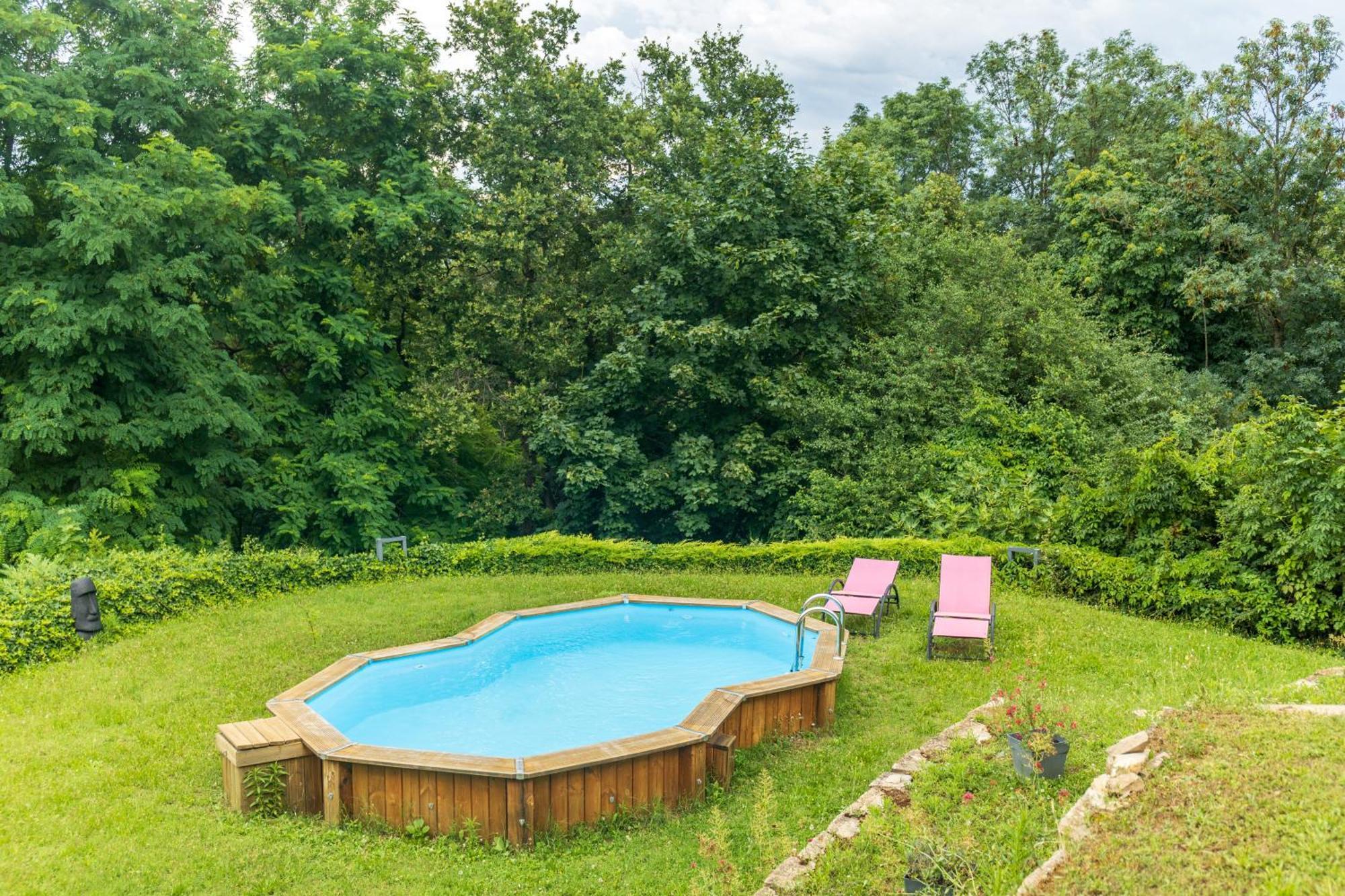 شقة Comme Dans Un Ecrin - T2 De 50 M² Avec Jardin, Terrasse Et Piscine فيرنايسون المظهر الخارجي الصورة